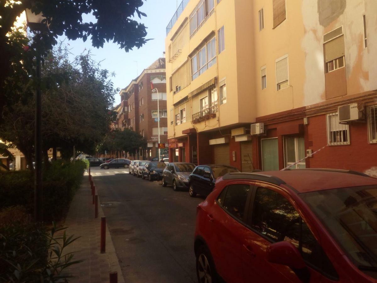 Apartment Triana To Sevilla Sevilha Exterior foto